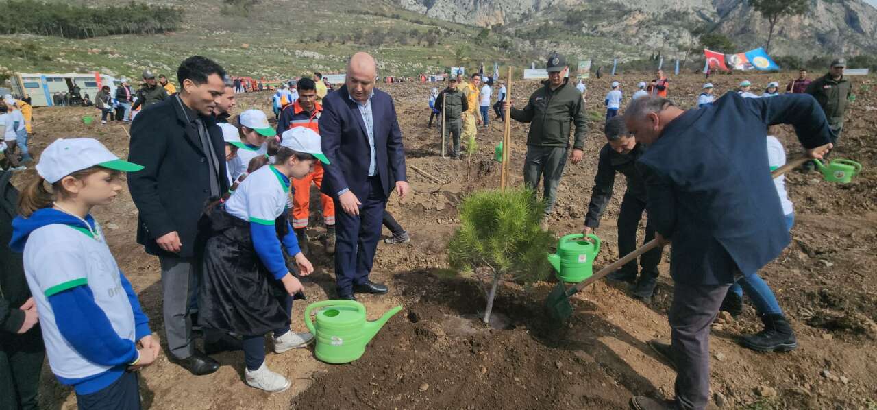 Muğla’da Orman Haftası Etkinliği: 28 Bin Fidan Toprakla Buluşuyor 13